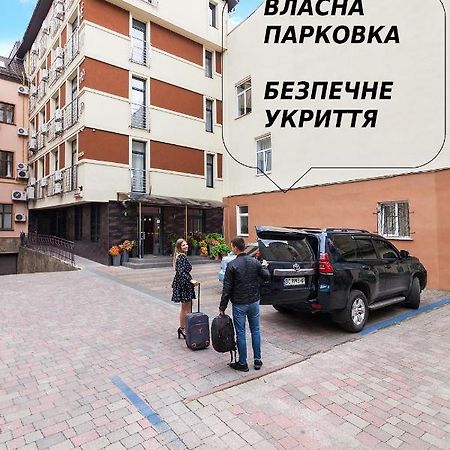 Etude Hotel Lvov Exteriér fotografie